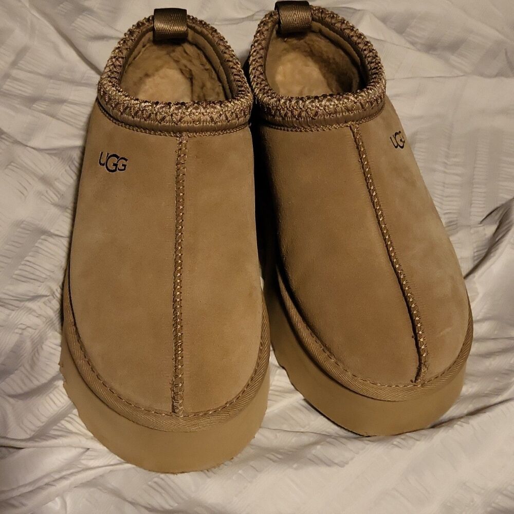 Women’s UGG Tasman Tazz Platform Slippers Mustard Seed Sand Women’s Size 8 EUC